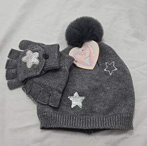NWT Snuggle Nation 2 Pc Girls Fleece Lined Rib Knit Pom Pom Stars Beanie & Glove